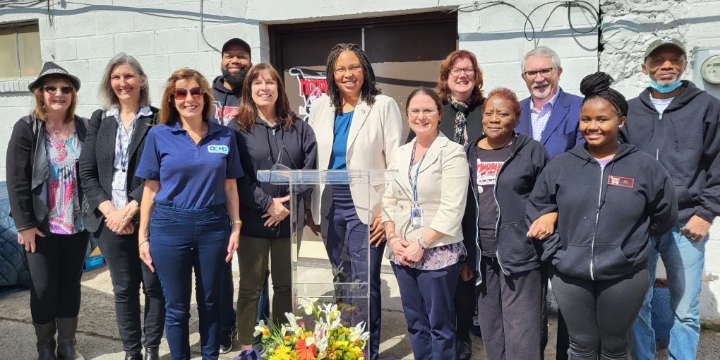 DCHD-Delivers-Group-Shot